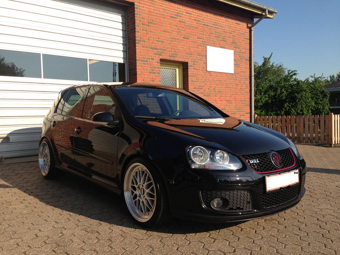 VW Golf V GTI  *Solgt* billede 1