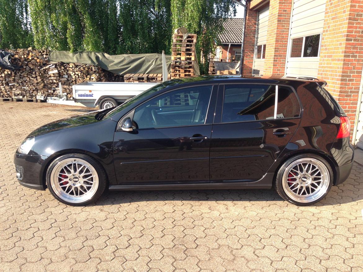 VW Golf V GTI  *Solgt* billede 2