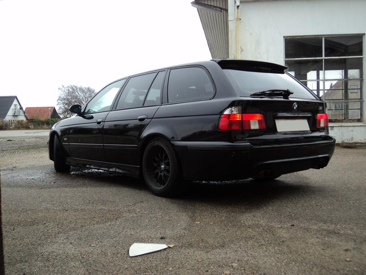 BMW 528i billede 2