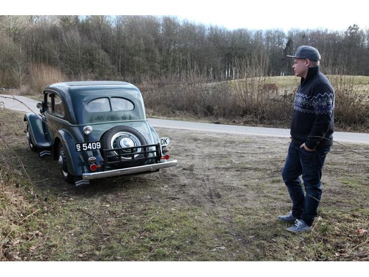 {{currentPhoto.altText}} billede {{currentPhoto.number}}