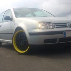 VW Golf IV