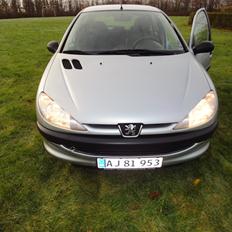 Peugeot 206 1,6 xr