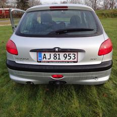 Peugeot 206 1,6 xr