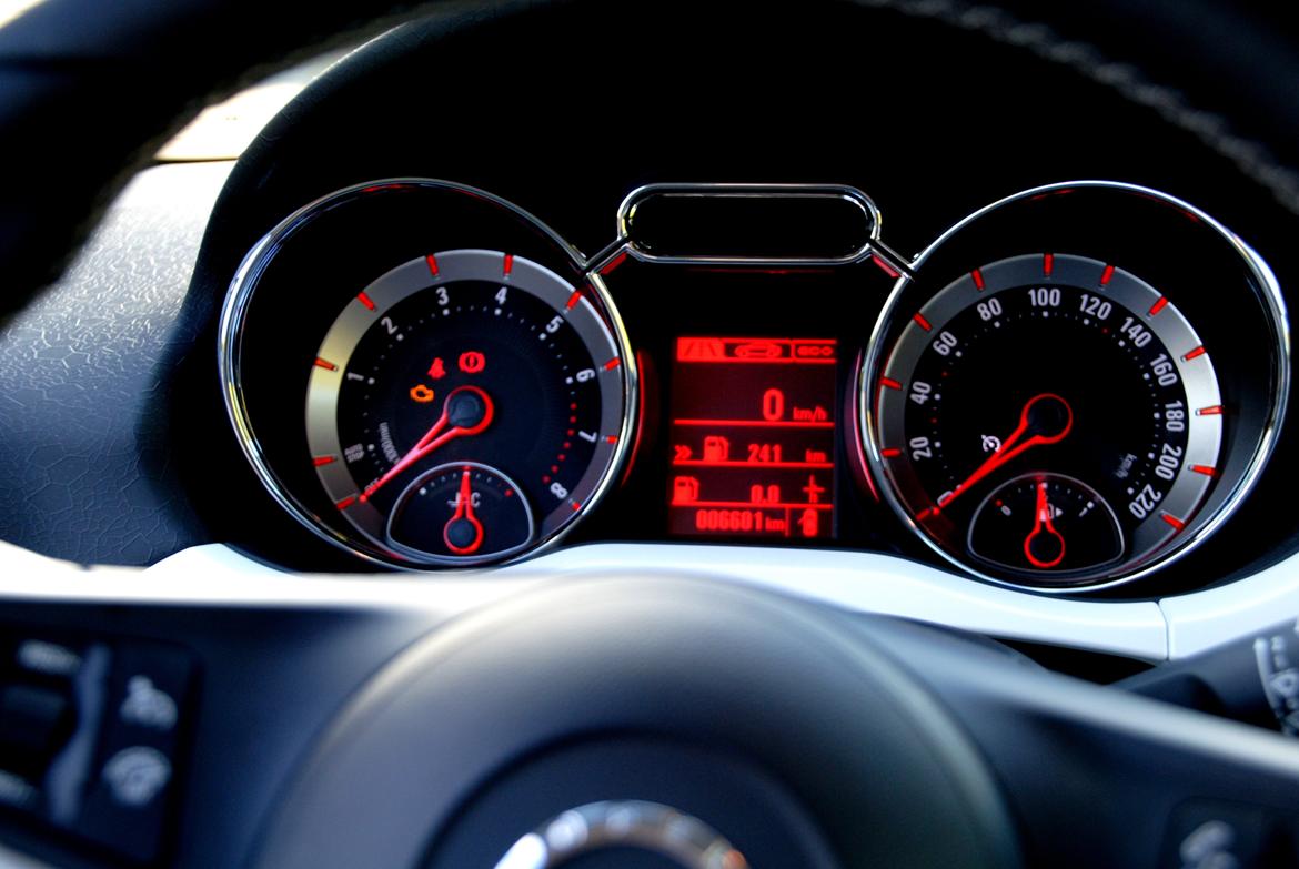 Opel Adam Jam - Speedometer osv i et spændende design billede 9