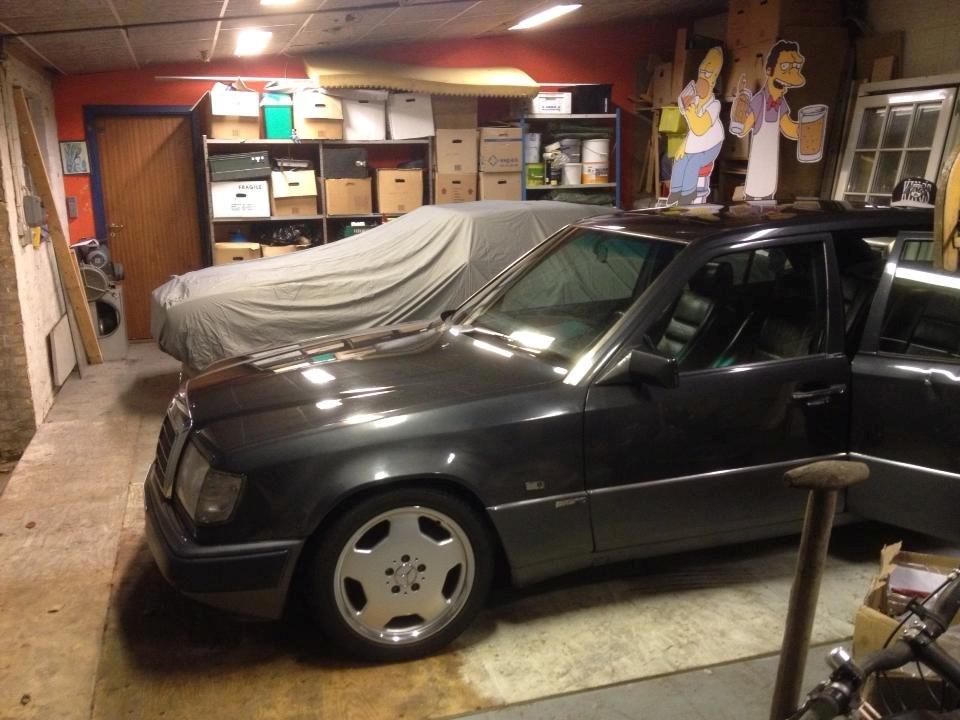 Mercedes Benz W124 300 E-24 billede 26