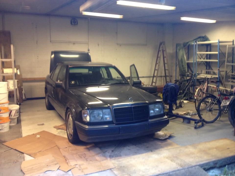 Mercedes Benz W124 300 E-24 - Lige da den kom hjem billede 29
