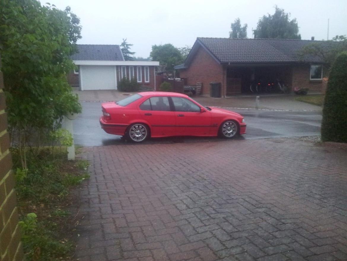 BMW e36 325i billede 8