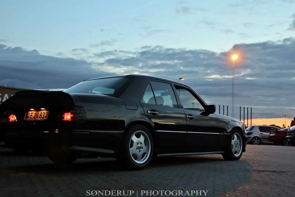 Mercedes Benz W124 3.4 AMG - Træf i Herning billede 6