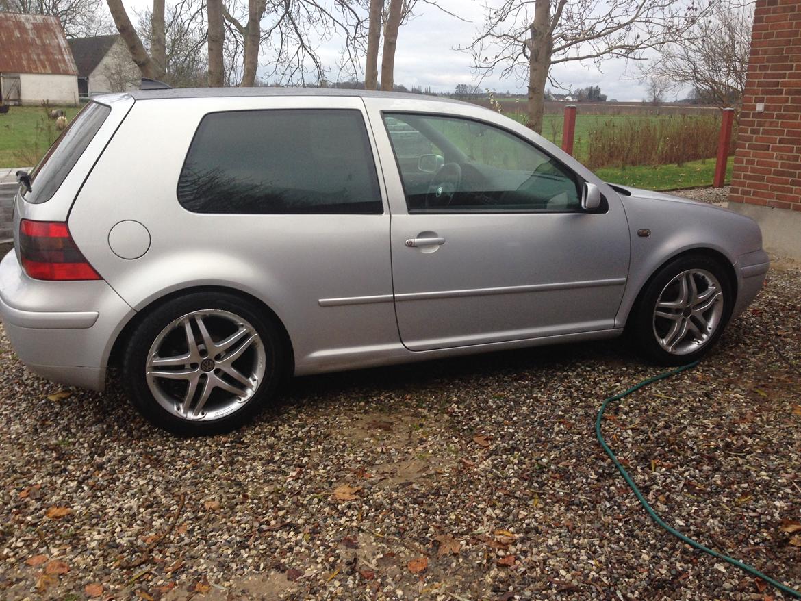 VW Golf IV billede 1