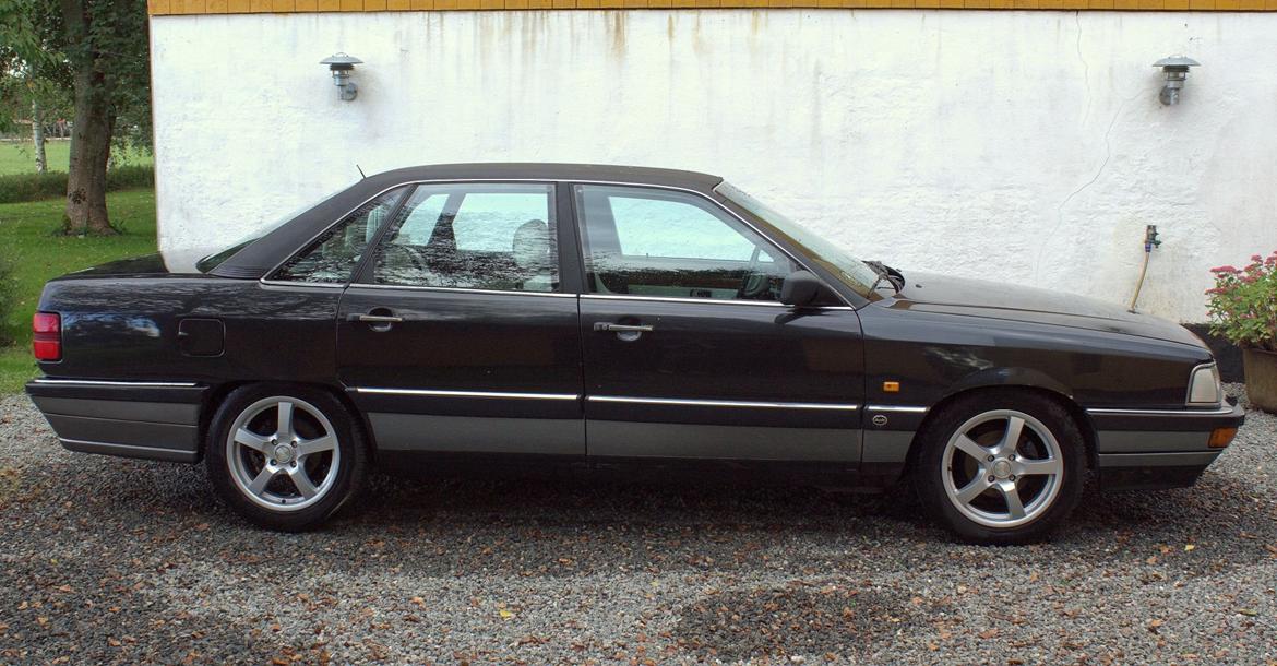 Audi 100 2,2 C3 AUT SOLGT billede 2