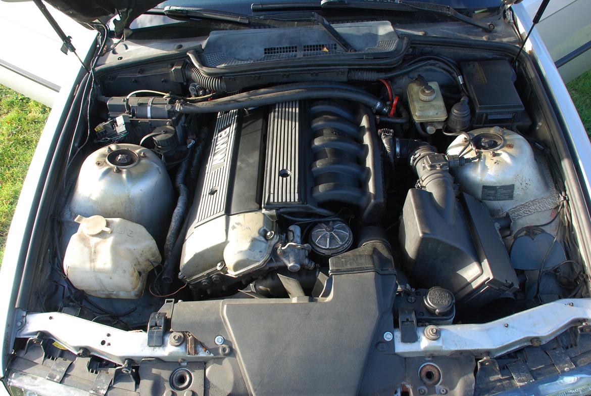 BMW E36 325i billede 7