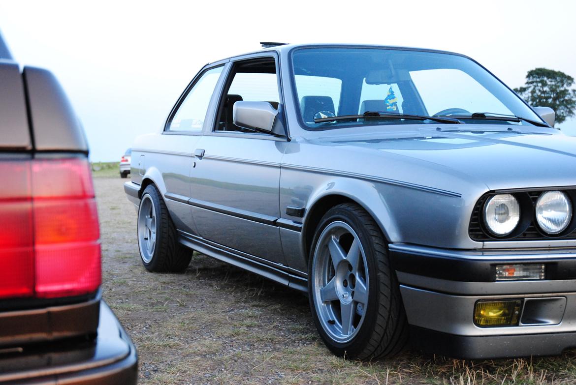 BMW E30 320i billede 4
