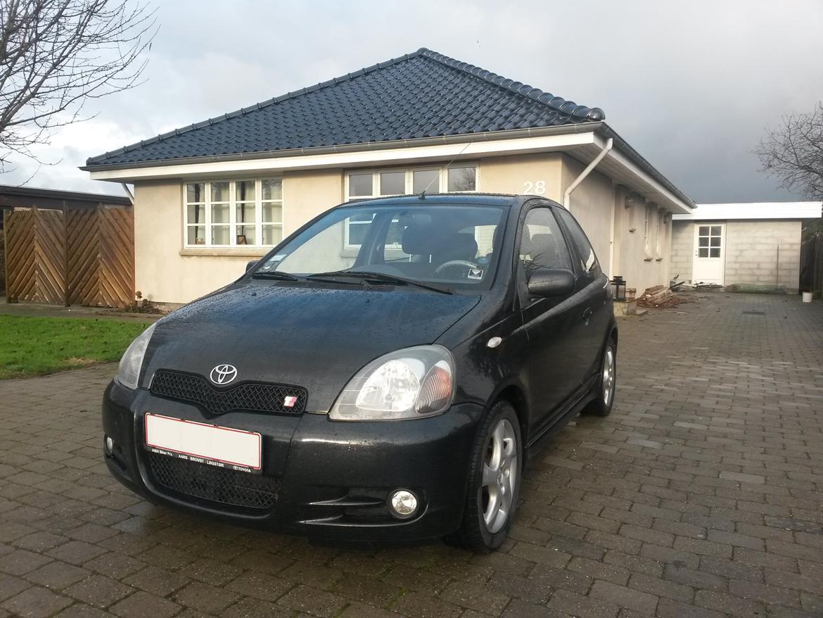 Toyota Yaris T-Sport 1,5 VVT-i billede 1