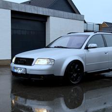 Audi A6 4.2 V8 QUATTRO