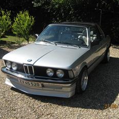 BMW e21 323i baur