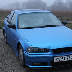 BMW E36 325i