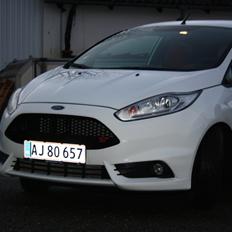 Ford Fiesta ST182 ST2