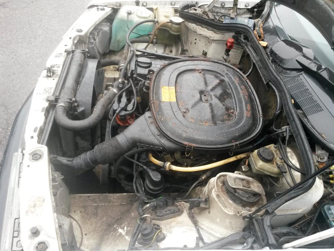 Mercedes Benz 190E billede 14