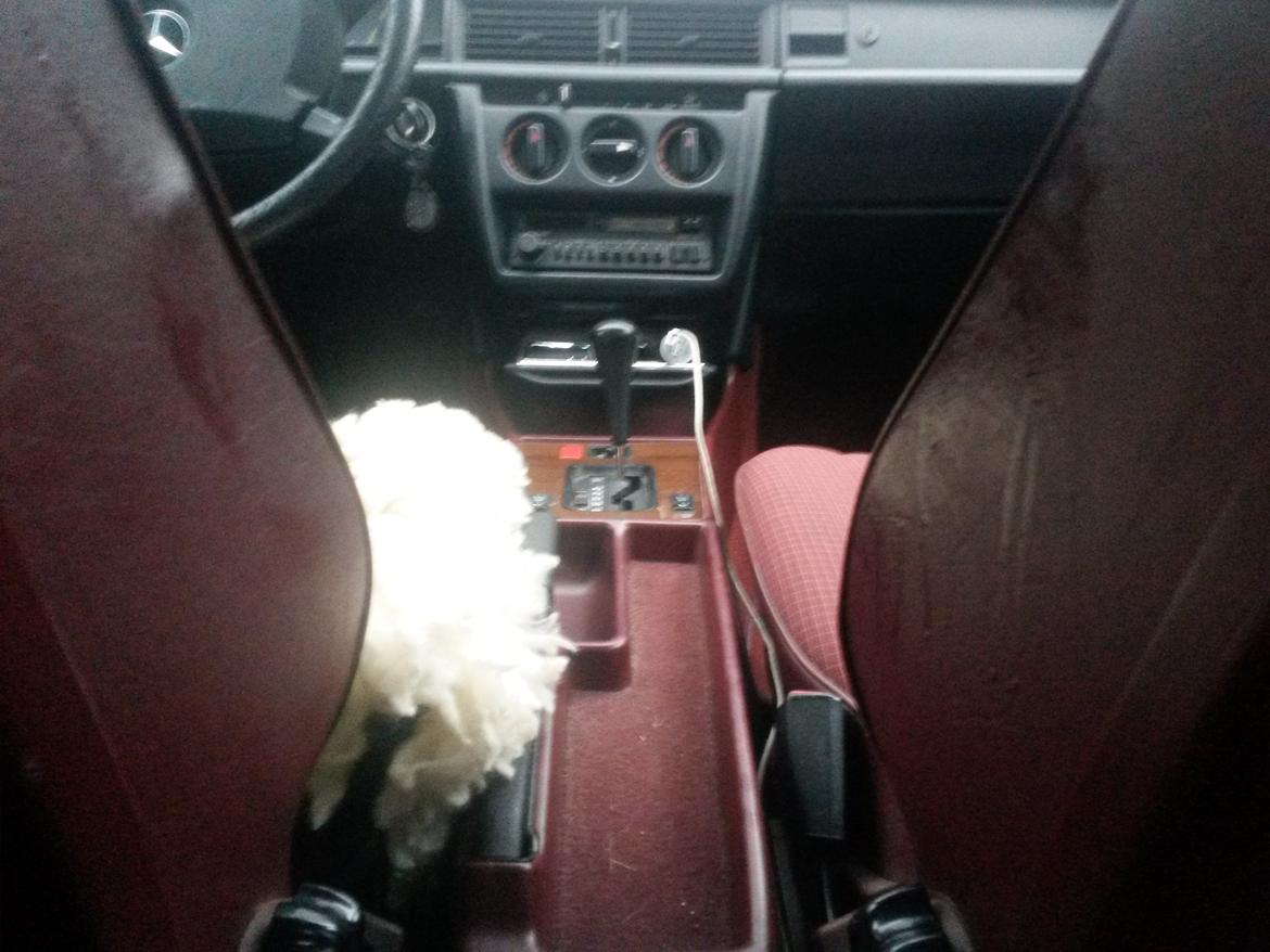 Mercedes Benz 190E billede 29