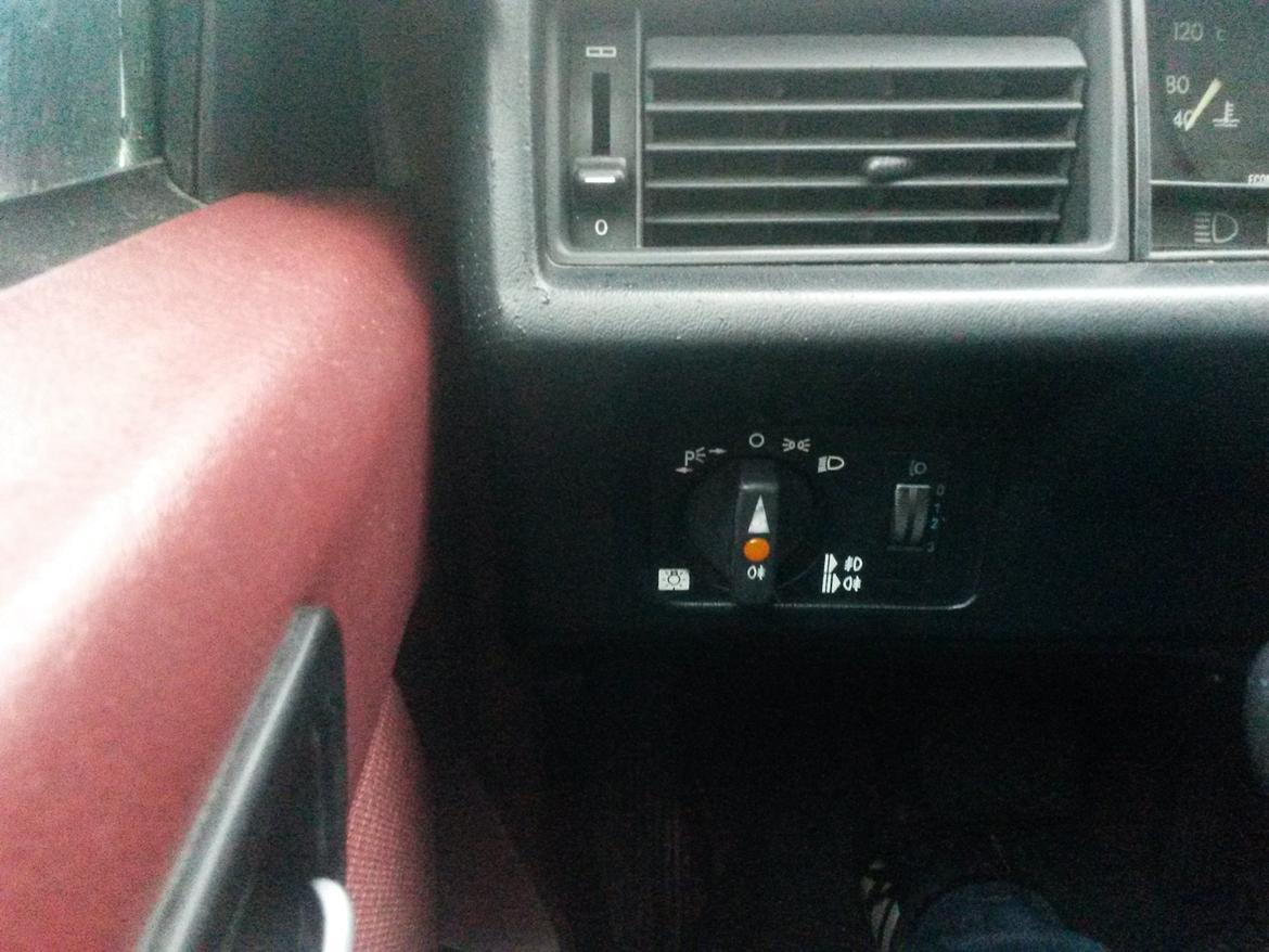 Mercedes Benz 190E billede 32