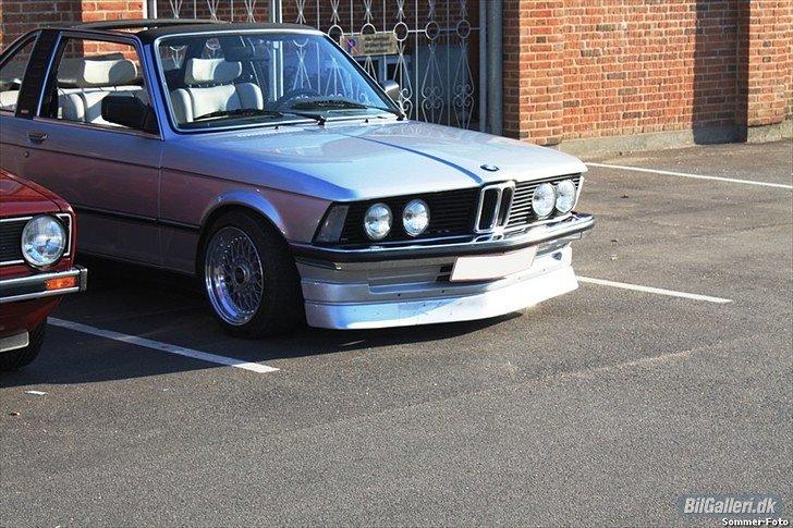 BMW e21 323i baur billede 10