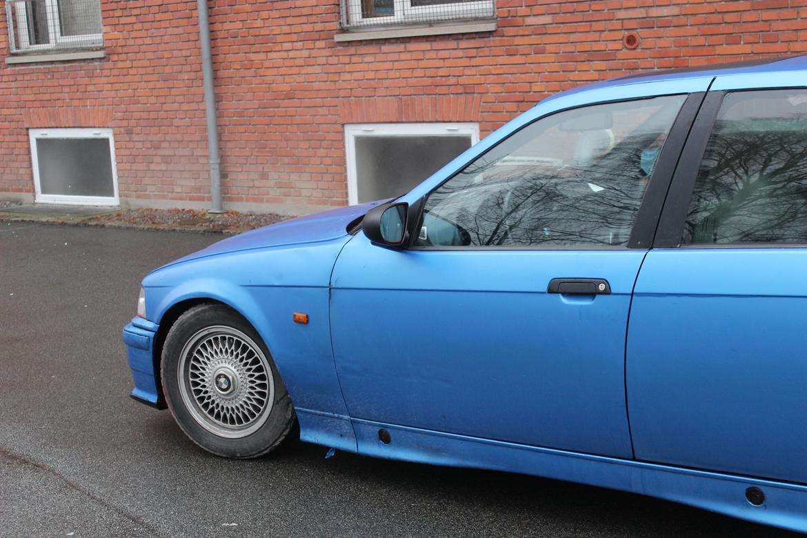 BMW E36 325i billede 3