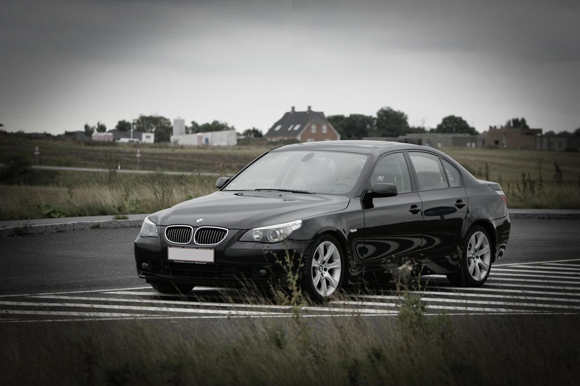 BMW 545i SOLGT billede 2