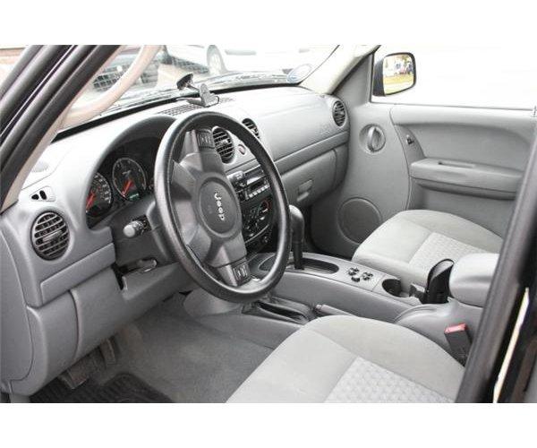 Jeep Liberty billede 15