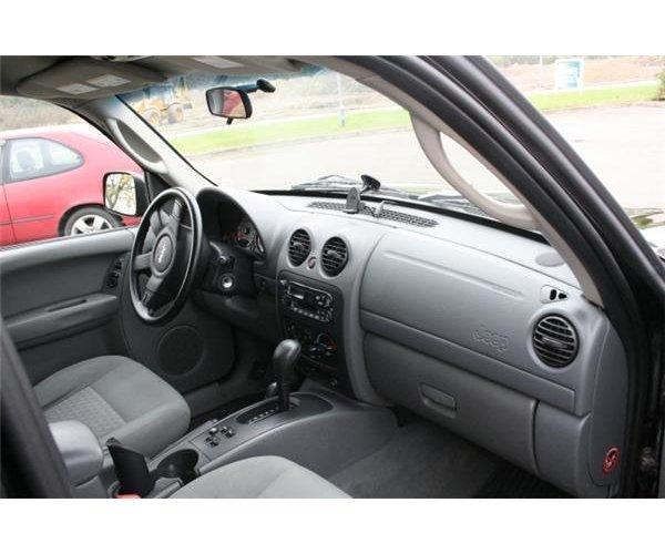 Jeep Liberty billede 18