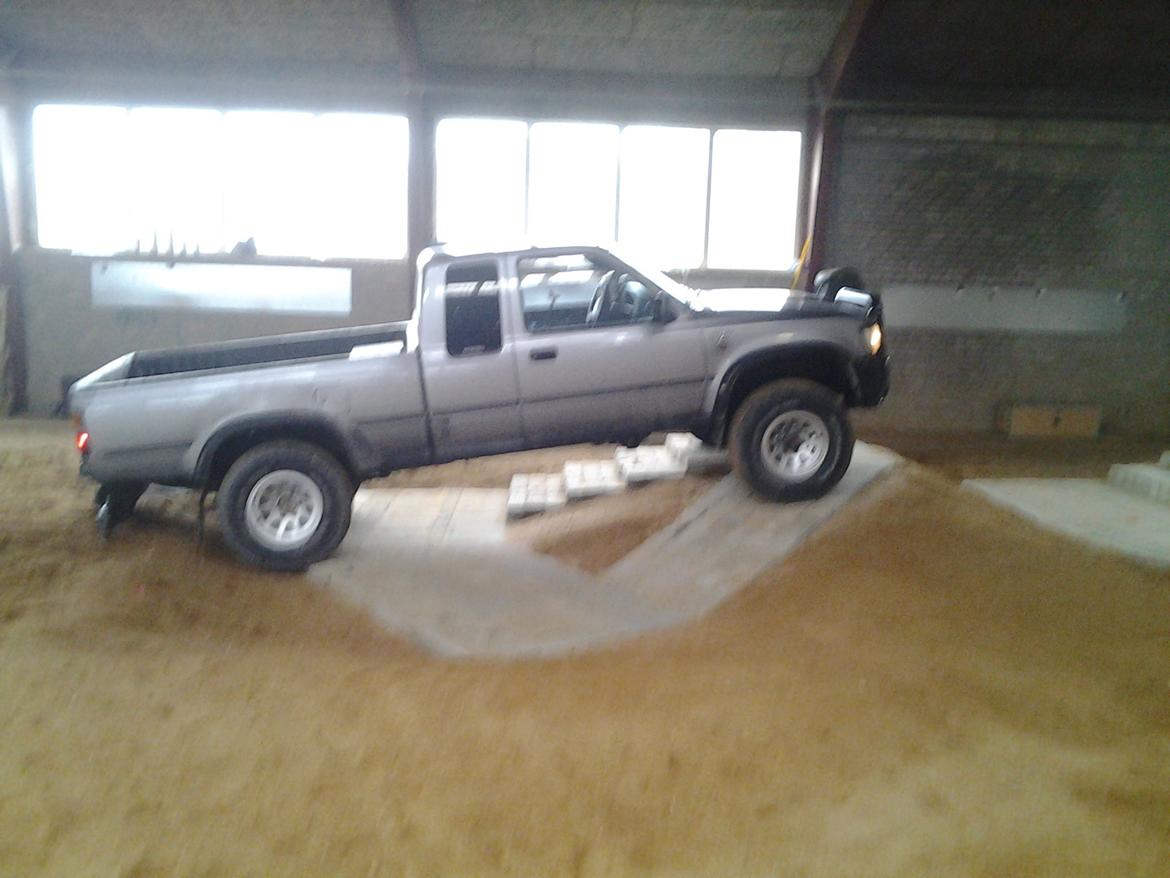 Toyota Hilux LN110 4x4 billede 1