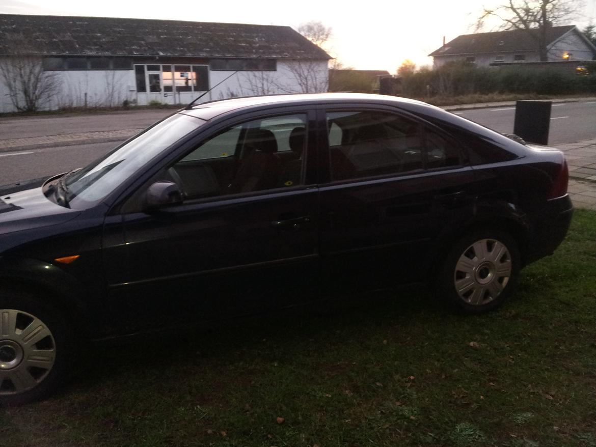 Ford Mondeo 1.8 MK III (B5Y) DØD billede 11