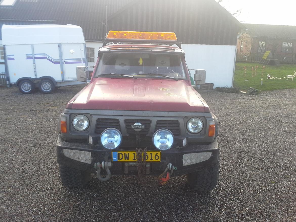 Nissan patrol GR Y60 billede 1