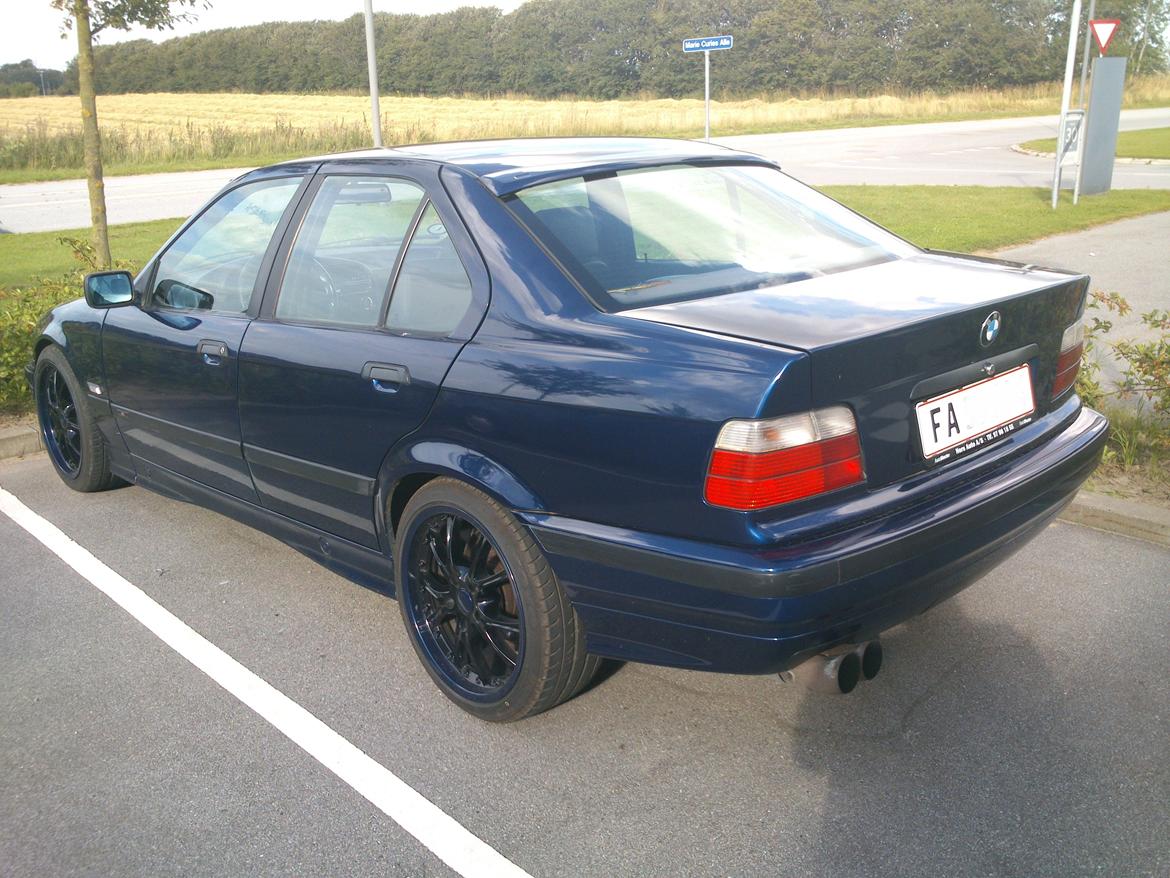 BMW E36 320i - solgt billede 2
