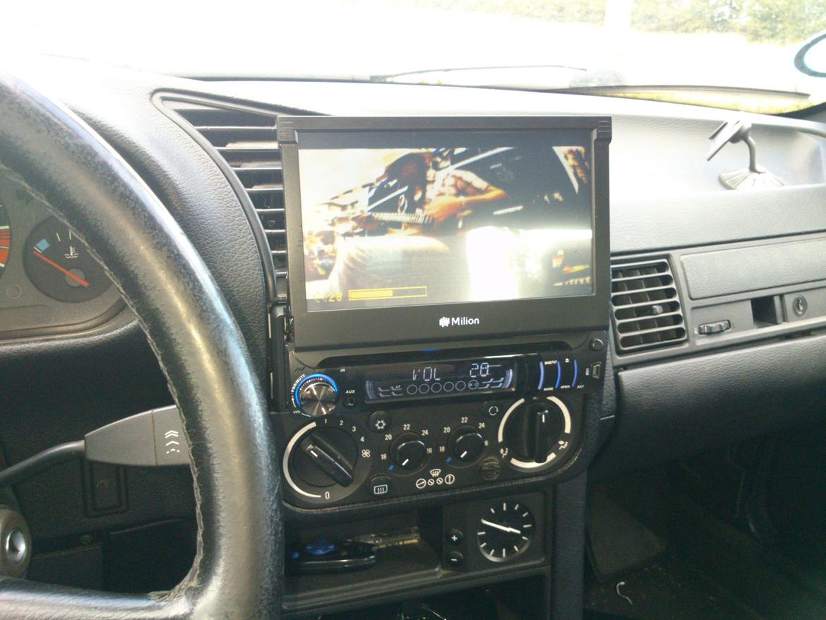 BMW E36 320i - solgt billede 5