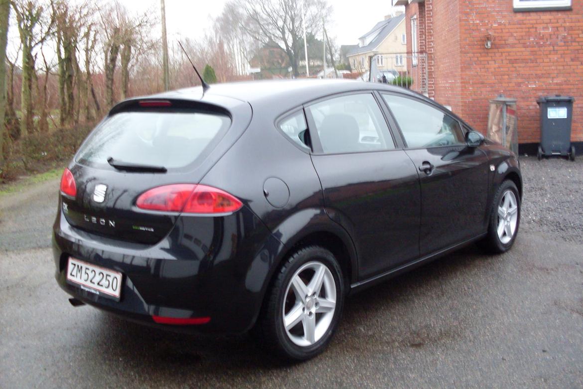 Seat Leon 1.9TDI Stylance Ecomotive #Solgt# billede 4