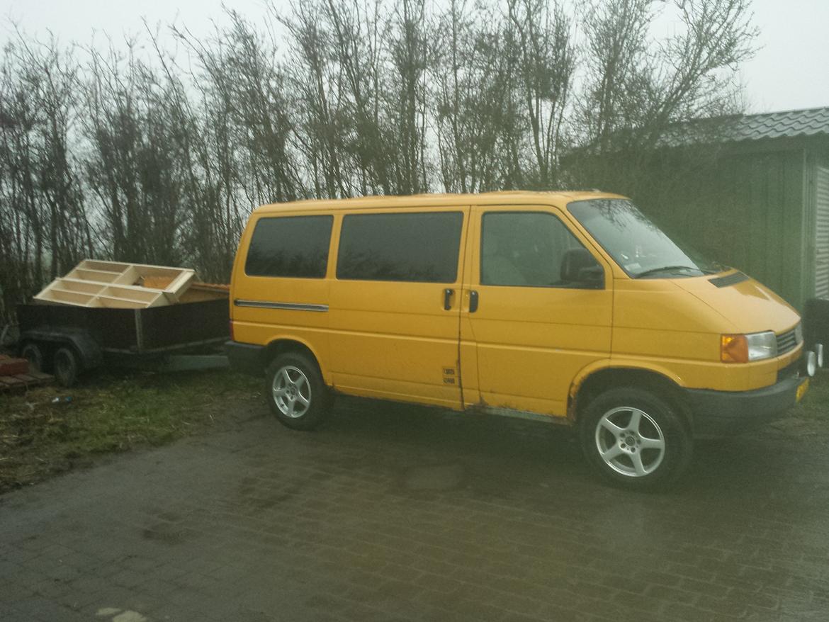 VW transporter 2.4 D syncro  billede 3
