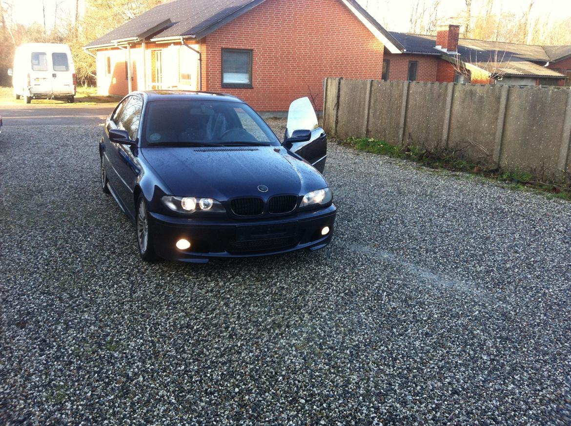 BMW 320d coupe Edition Sport solgt  billede 7