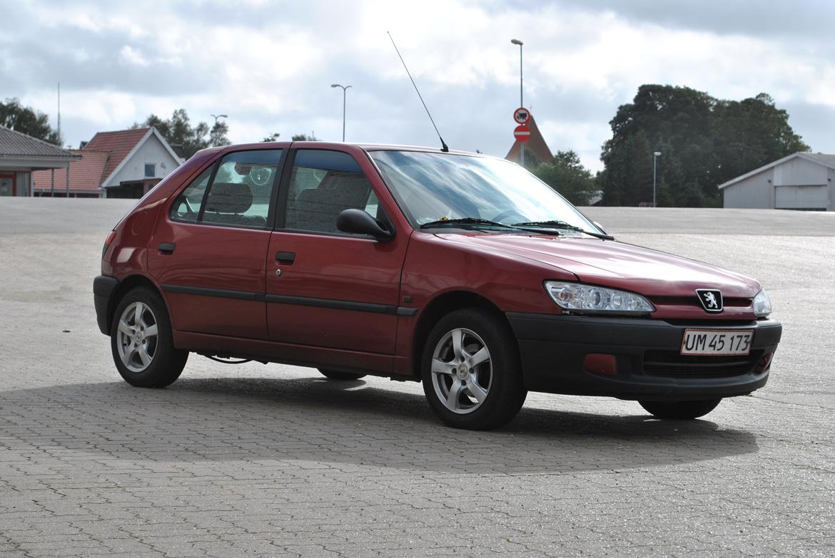 Peugeot 306 1,4 billede 4