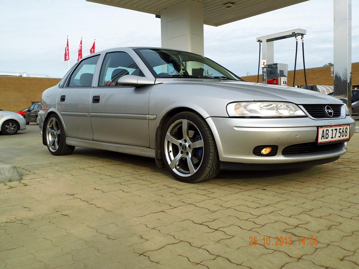 Opel vectra b facelift sedan billede 4