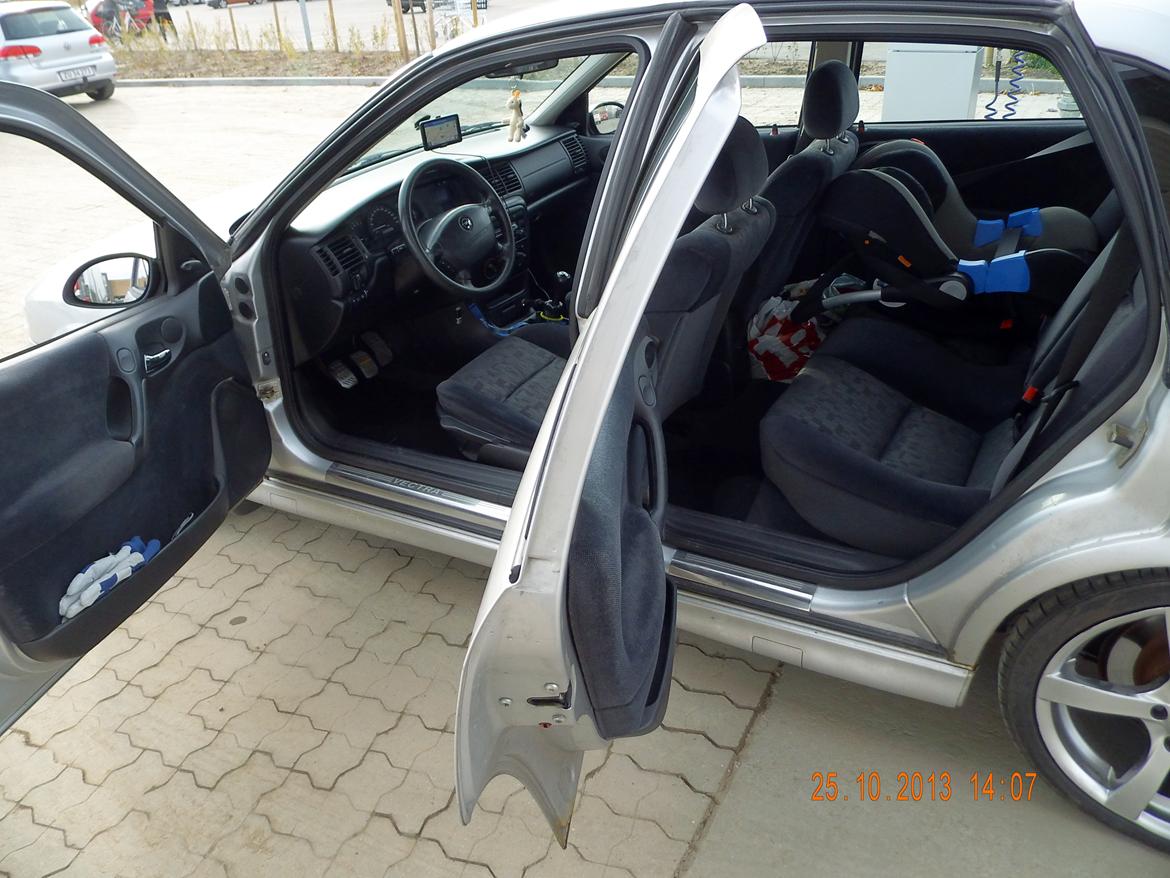 Opel vectra b facelift sedan billede 11