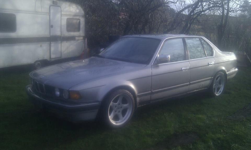 BMW E32 730iA billede 1