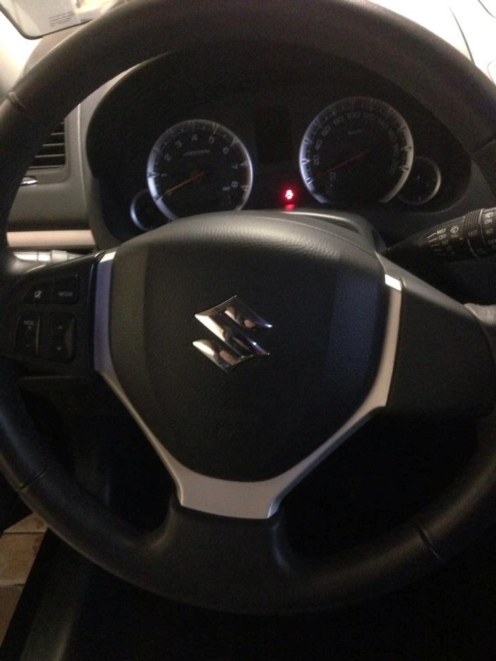 Suzuki swift solgt billede 4