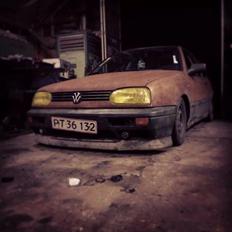 VW Golf 3 rotten