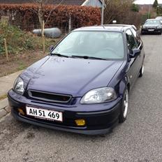 Honda Civic 1.6 VTi Vtec