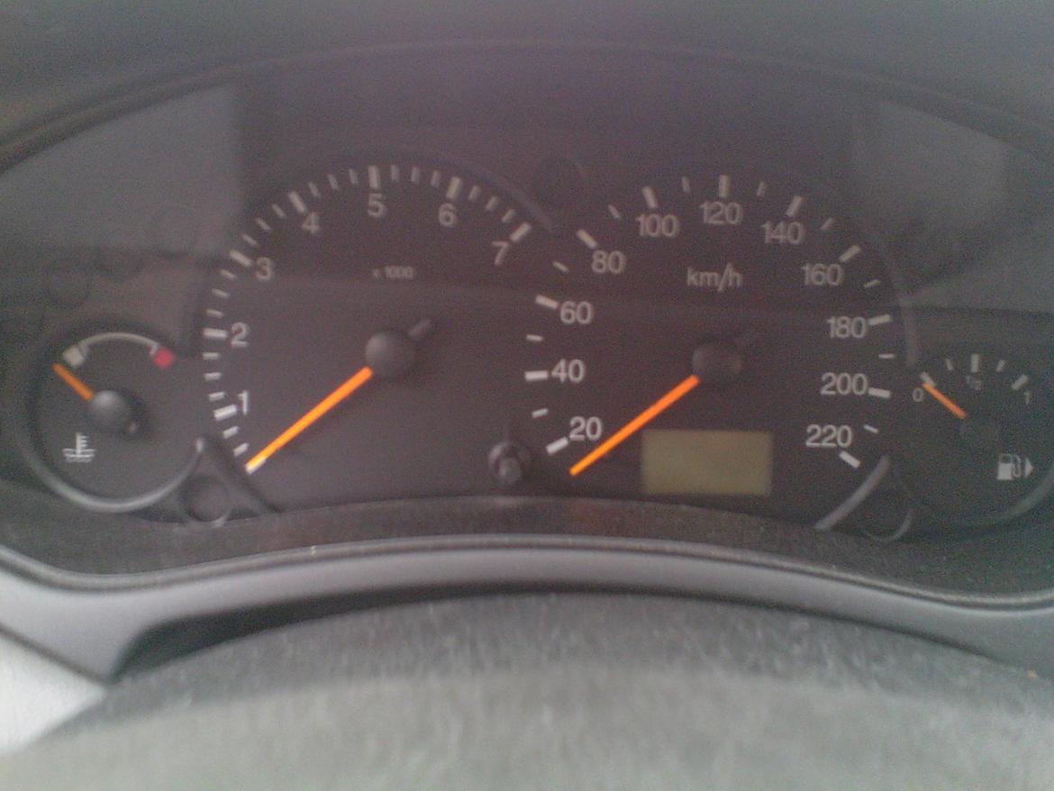 Ford Focus solgt  billede 8