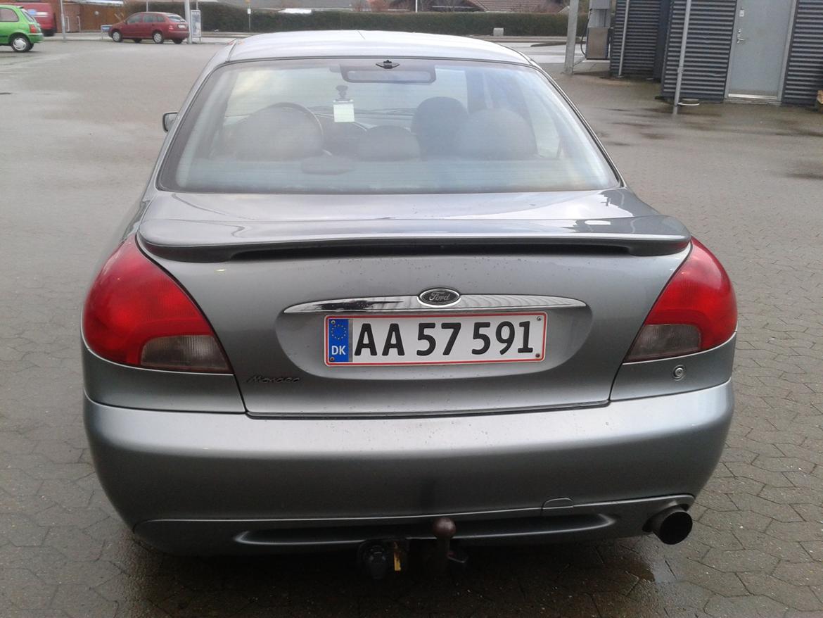 Ford mondeo 2,5 v6 sedan billede 8