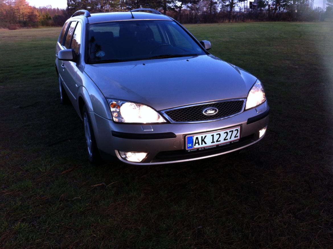 Ford Mondeo 1,8 Trend st.car billede 9