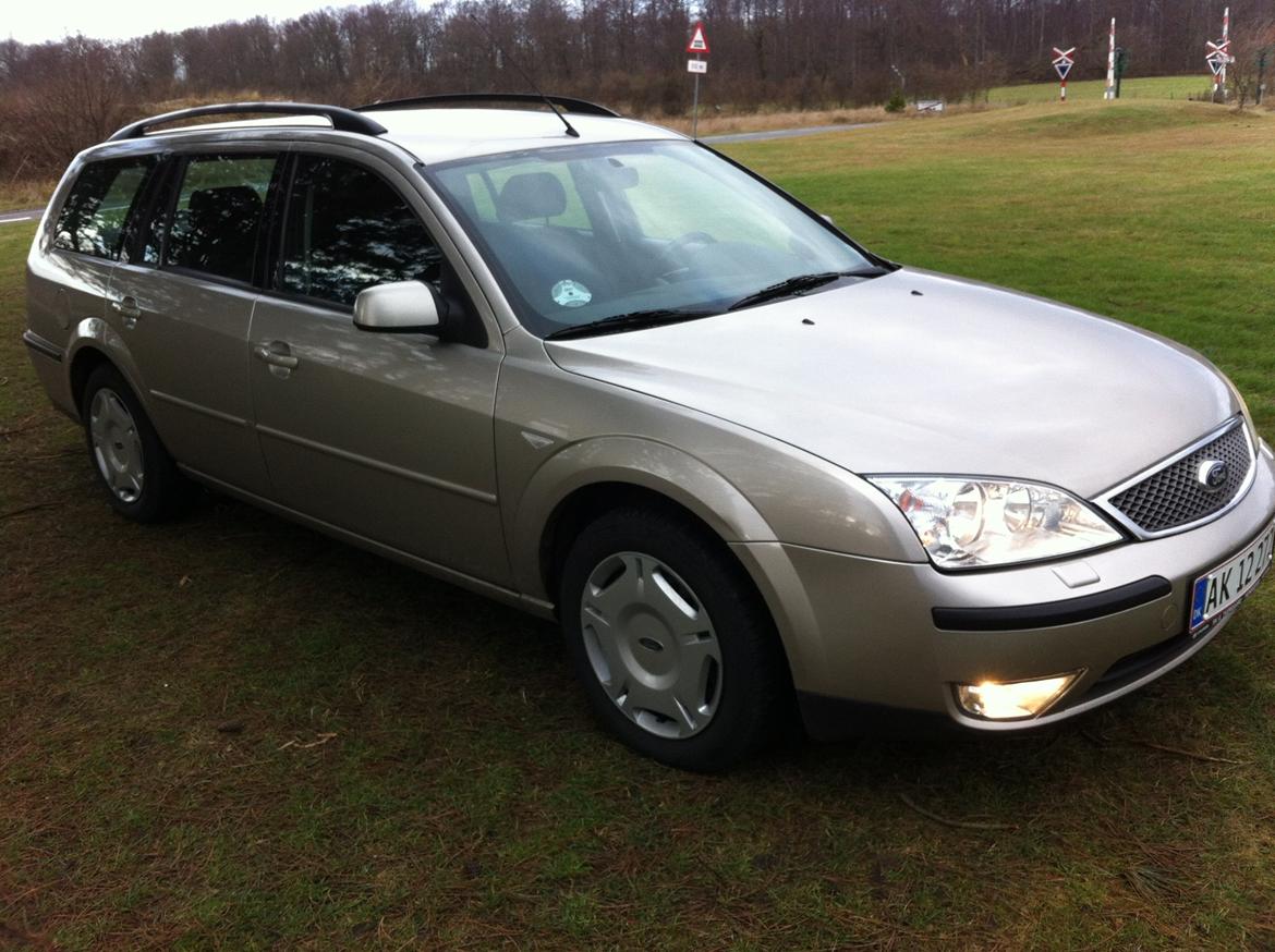 Ford Mondeo 1,8 Trend st.car billede 2