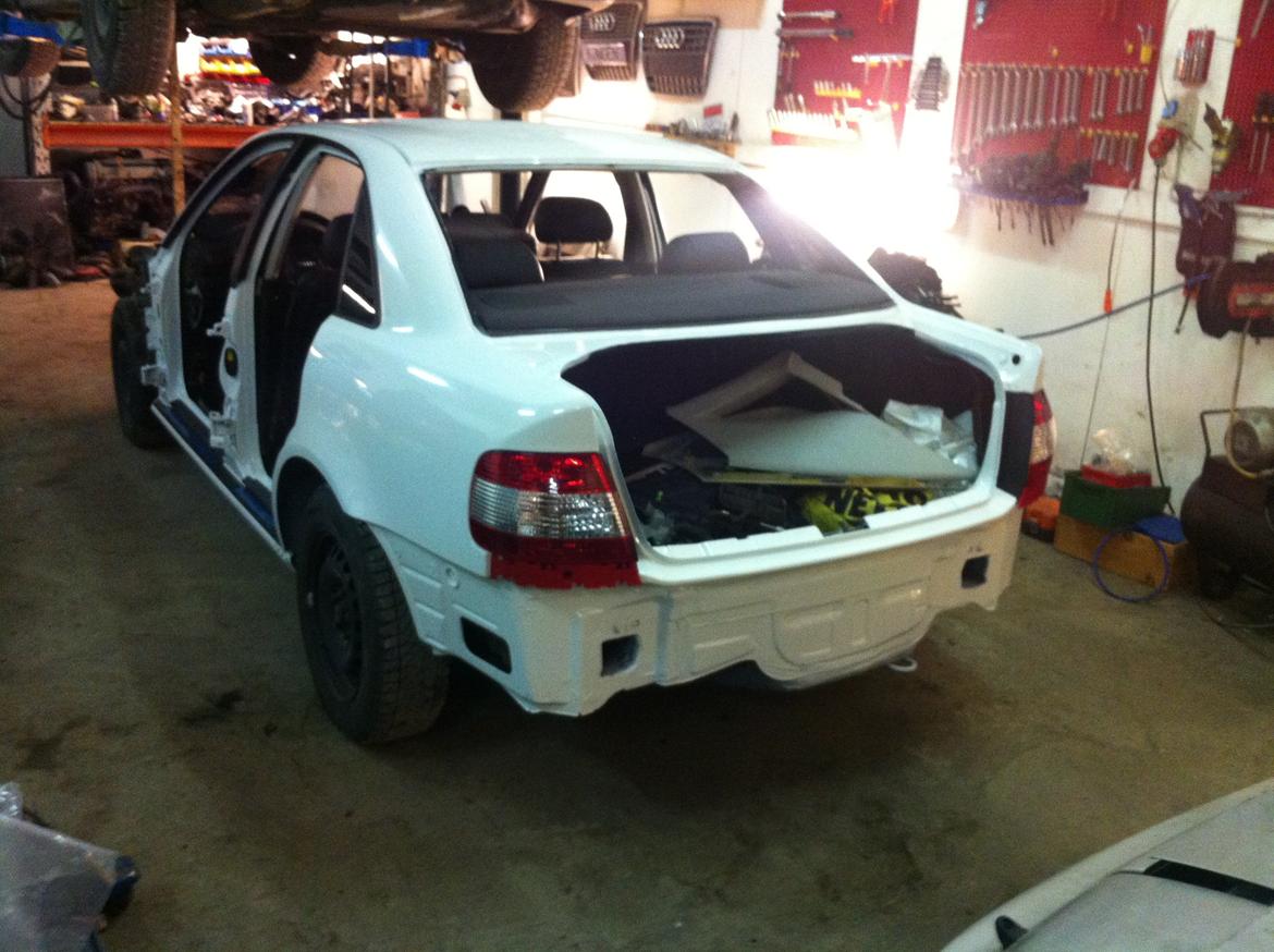 Audi a4 - så starter samle arb billede 9