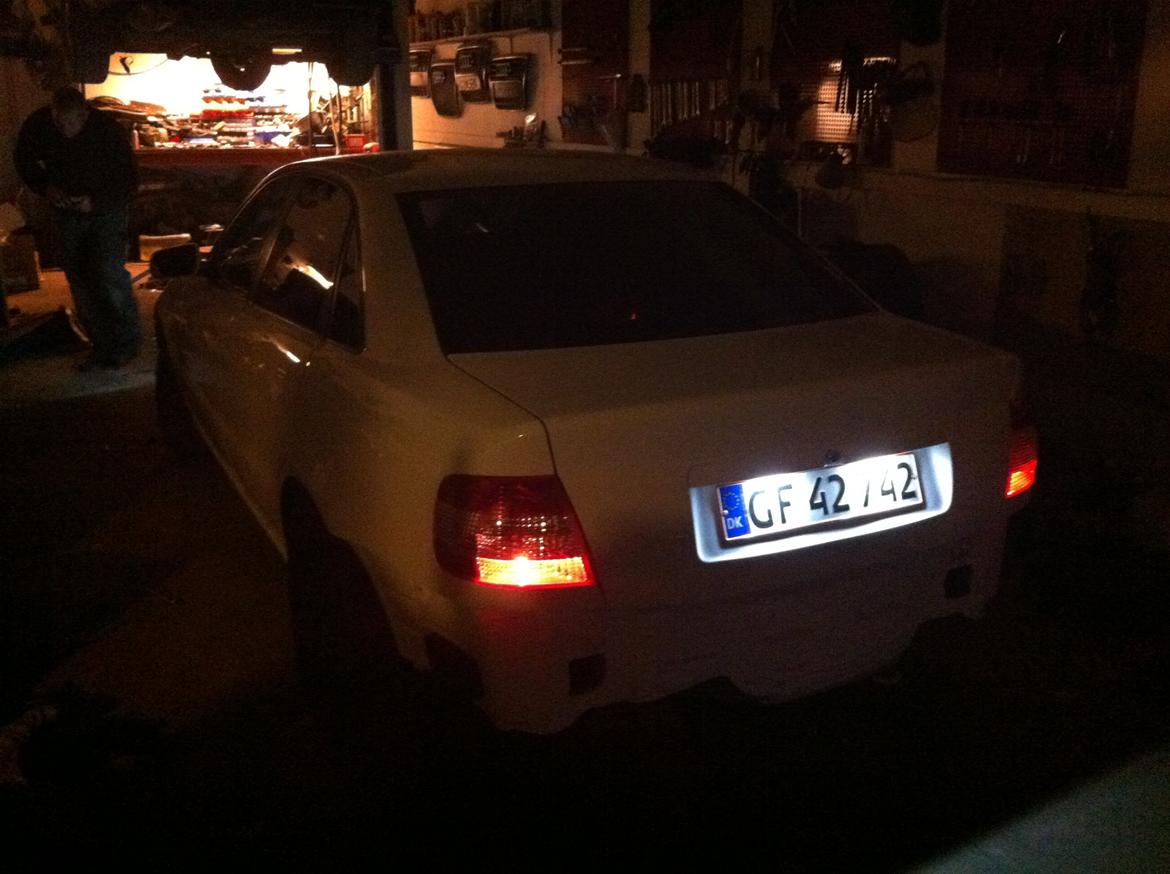 Audi a4 - led nr. lys pære  billede 14